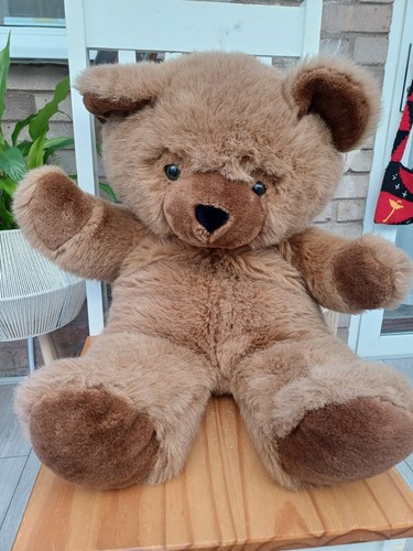 Giant brown teddy - giant,